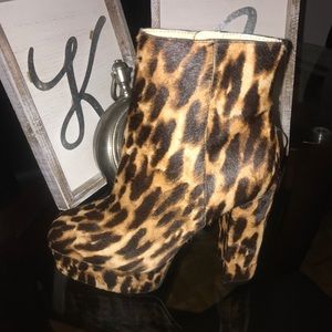 Brand New Leopard print Bootie